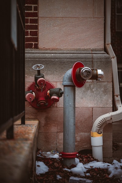 Commercial kitchen plumbing